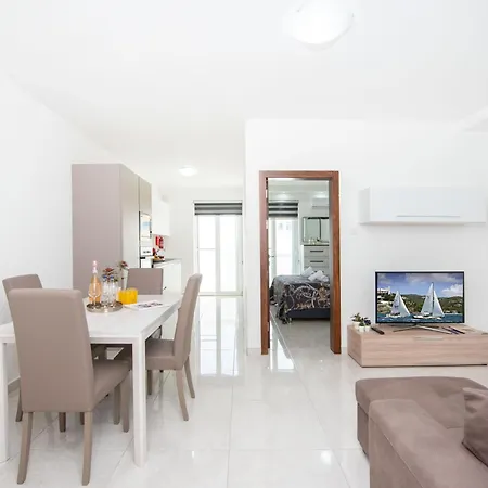 Vela Blu - Rose Court شقة *