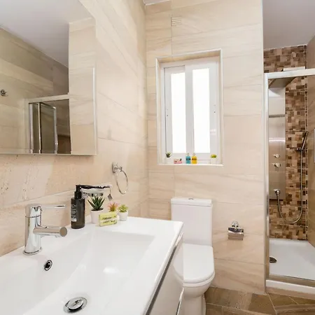 Vela Blu - Rose Court Apartman