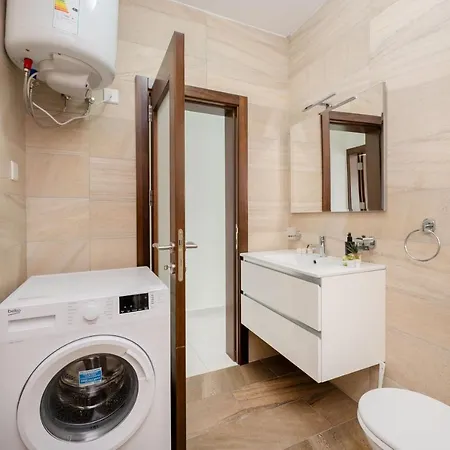 Vela Blu - Rose Court Apartman *