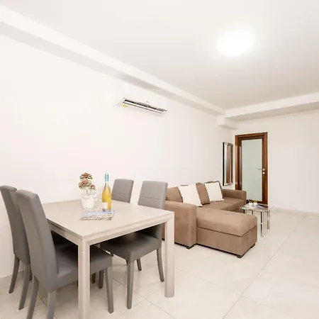 Vela Blu - Rose Court Lägenhet *