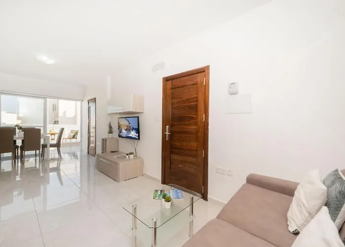 Vela Blu - Rose Court * Gżira