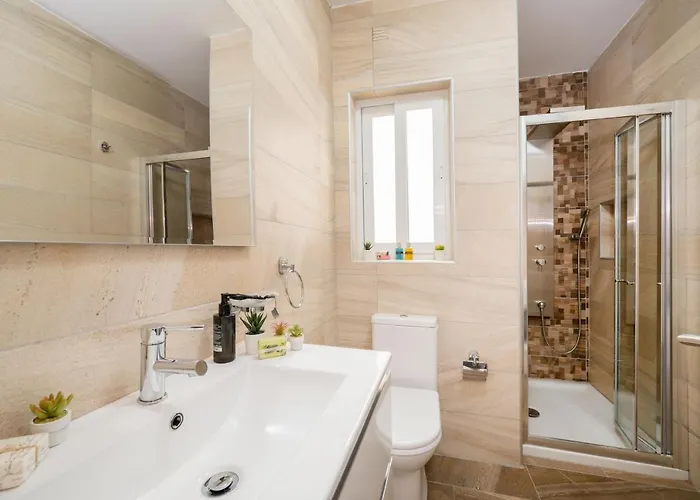 Vela Blu - Rose Court Apartman